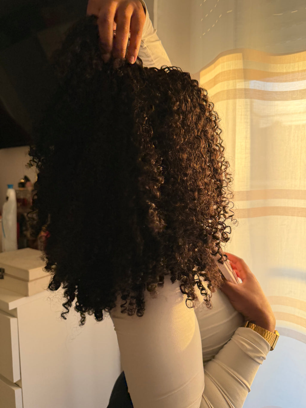 Perruque sans colle/ Half wig 300g Alana curly